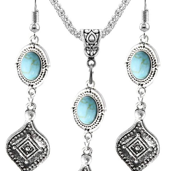 Turquoise Set Pendant Necklace & Earrings. Western,Retro,Vintage Jewelry Gifts - Picture 7 of 10